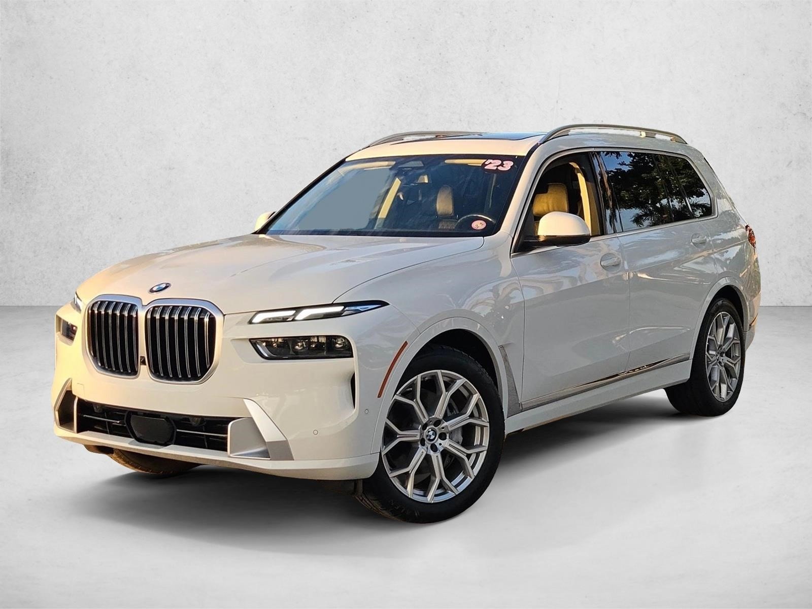 2023 BMW X7