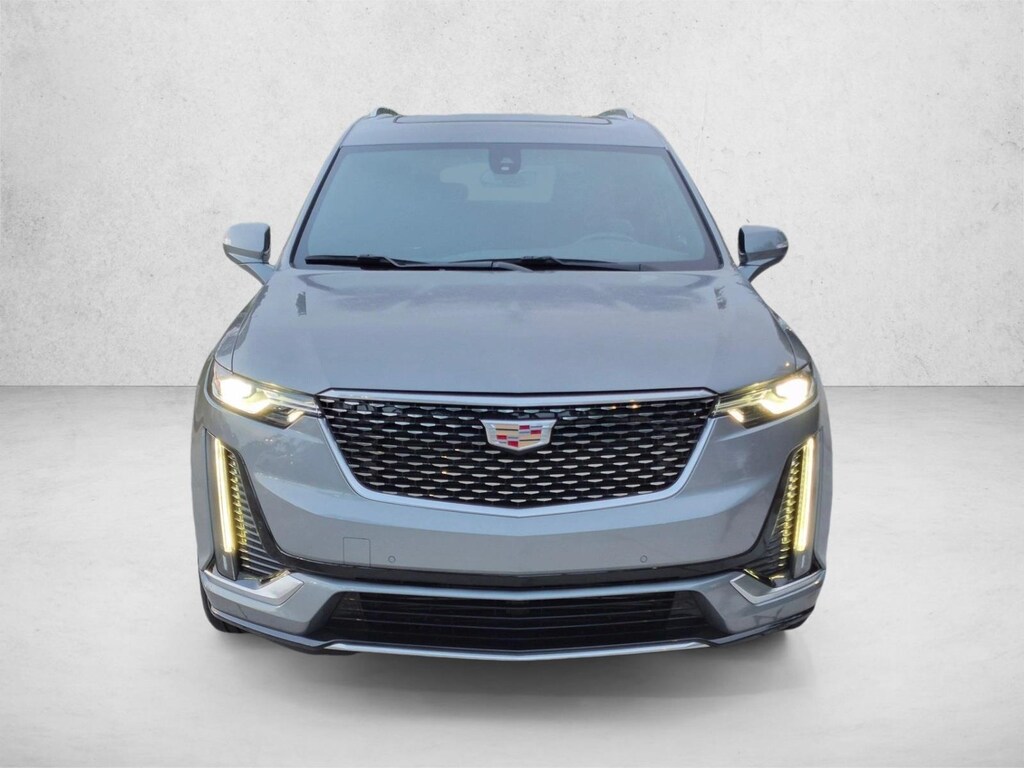 Used 2025 CADILLAC XT6 Luxury SUV