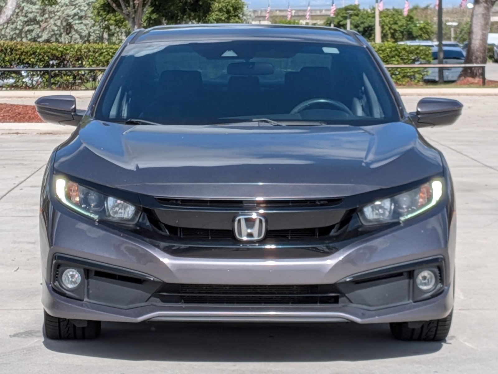 2019 Honda Civic Sport photo 2