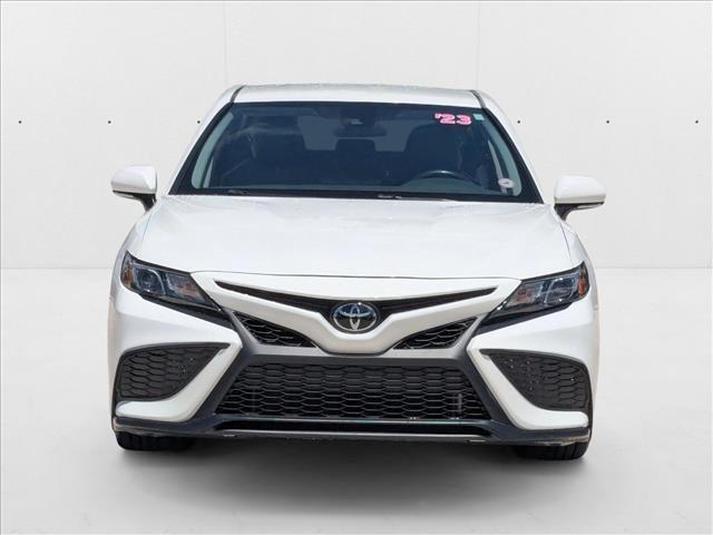 2023 Toyota Camry SE photo 2