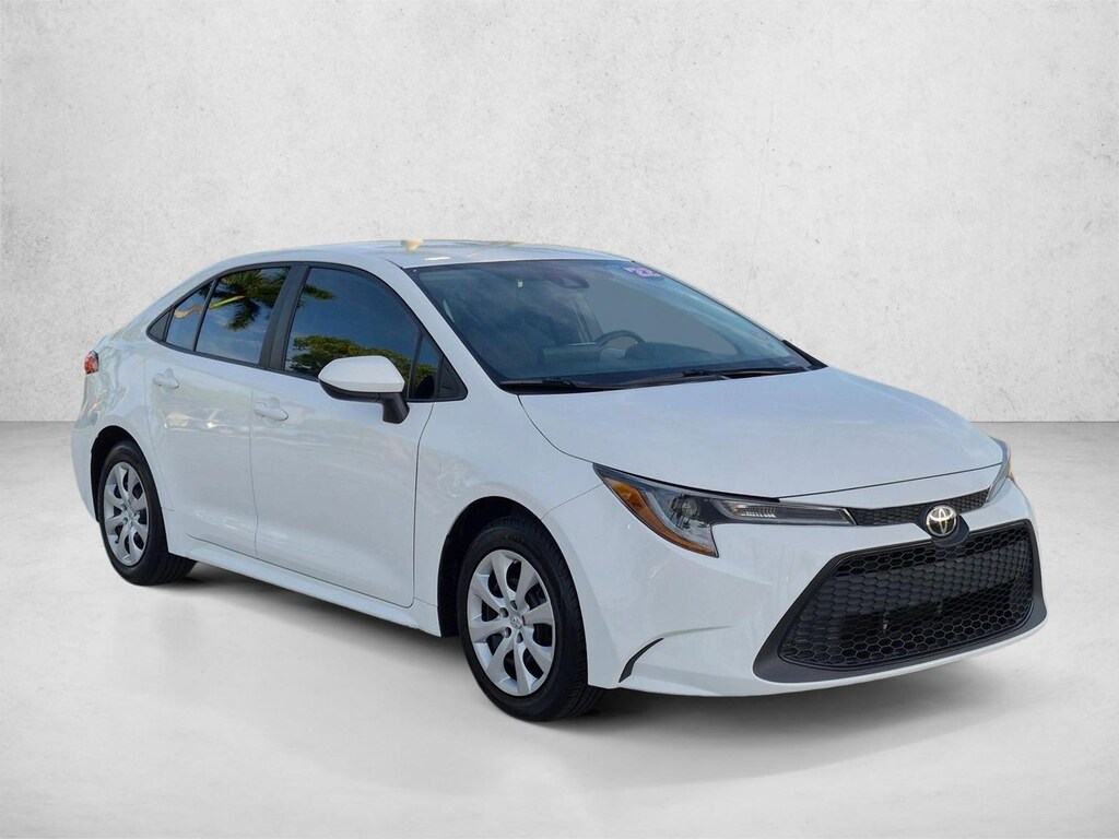 Used 2022 Toyota Corolla LE Sedan