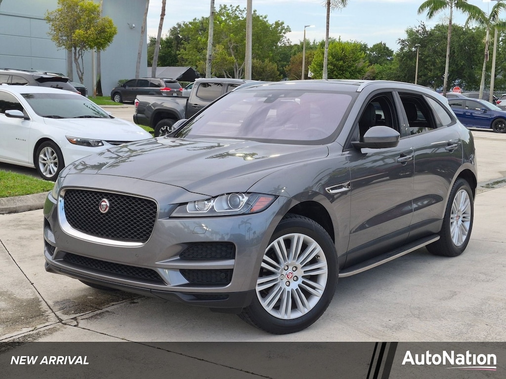Used 2018 Jaguar F-PACE 25t Premium SUV