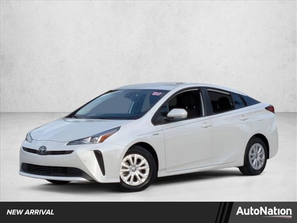 Certified 2022 Toyota Prius LE Hatchback