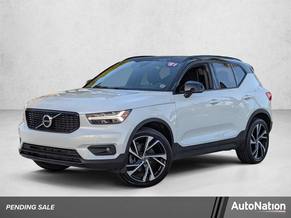 Used 2021 Volvo XC40 T5 R-Design SUV