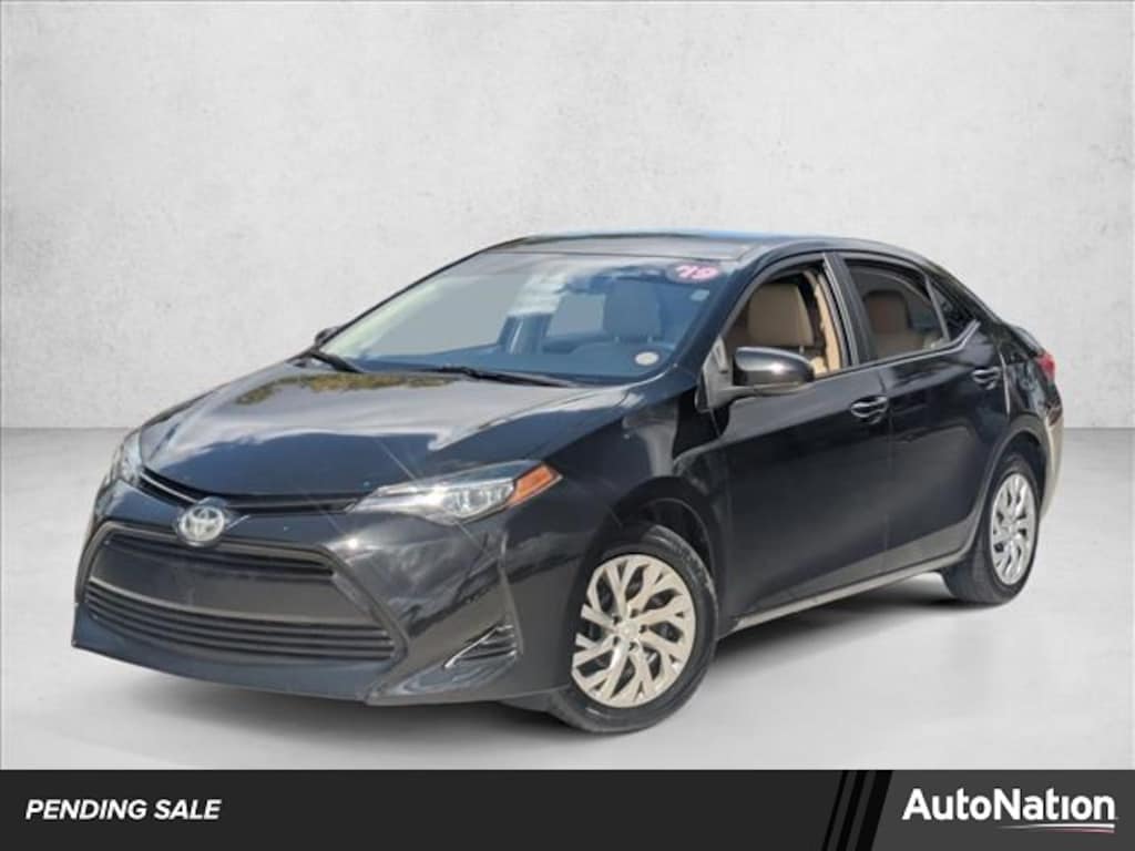 Used 2019 Toyota Corolla LE Sedan
