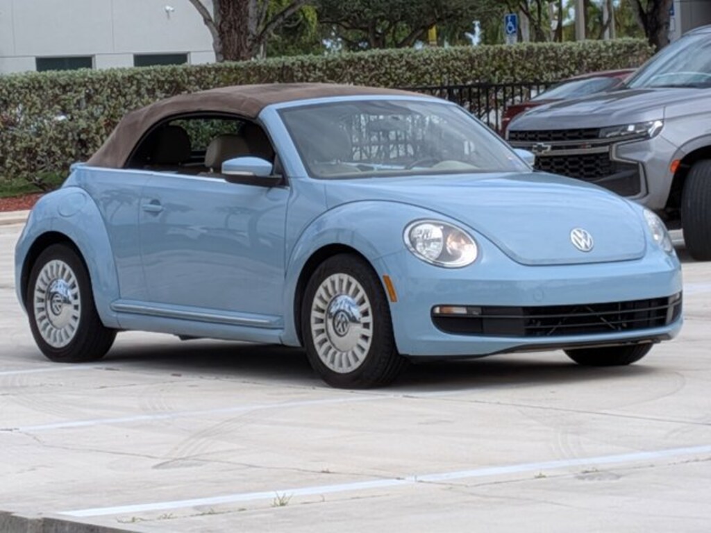 Used 2014 Volkswagen Beetle 2.5L Convertible
