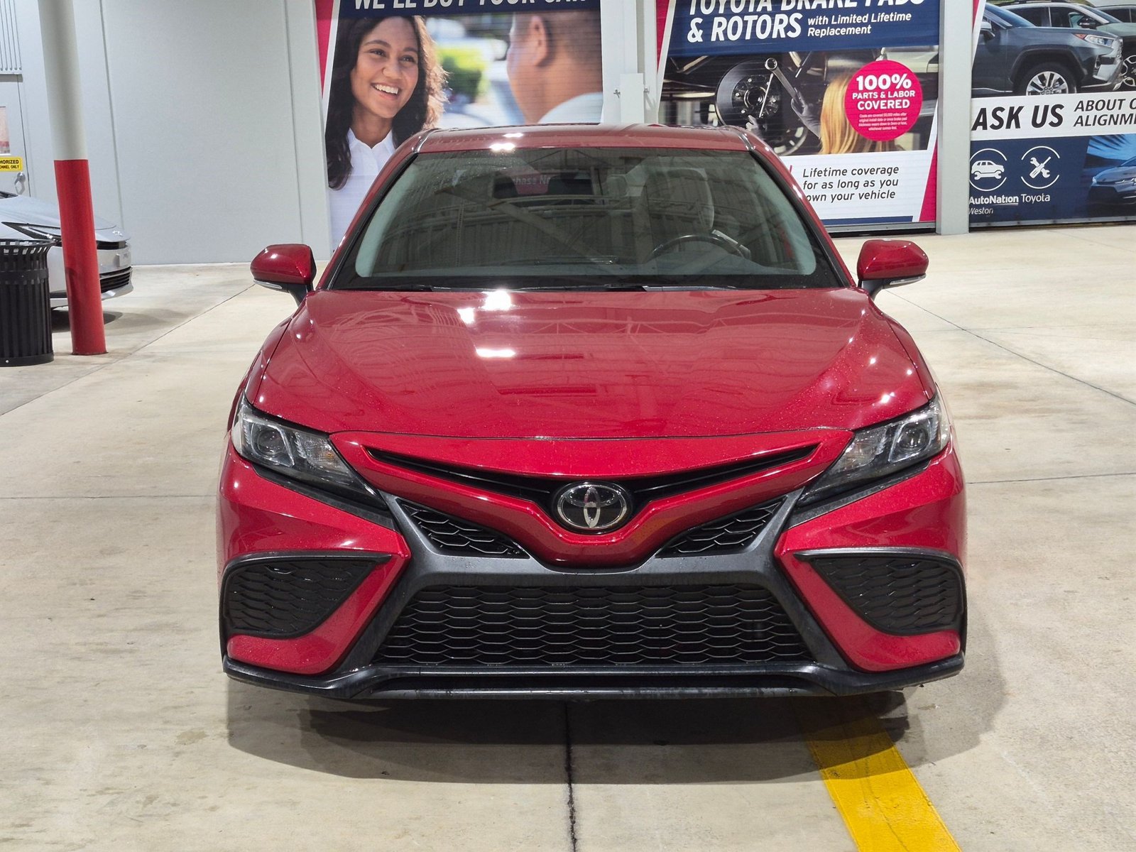 Used 2022 Toyota Camry SE Sedan
