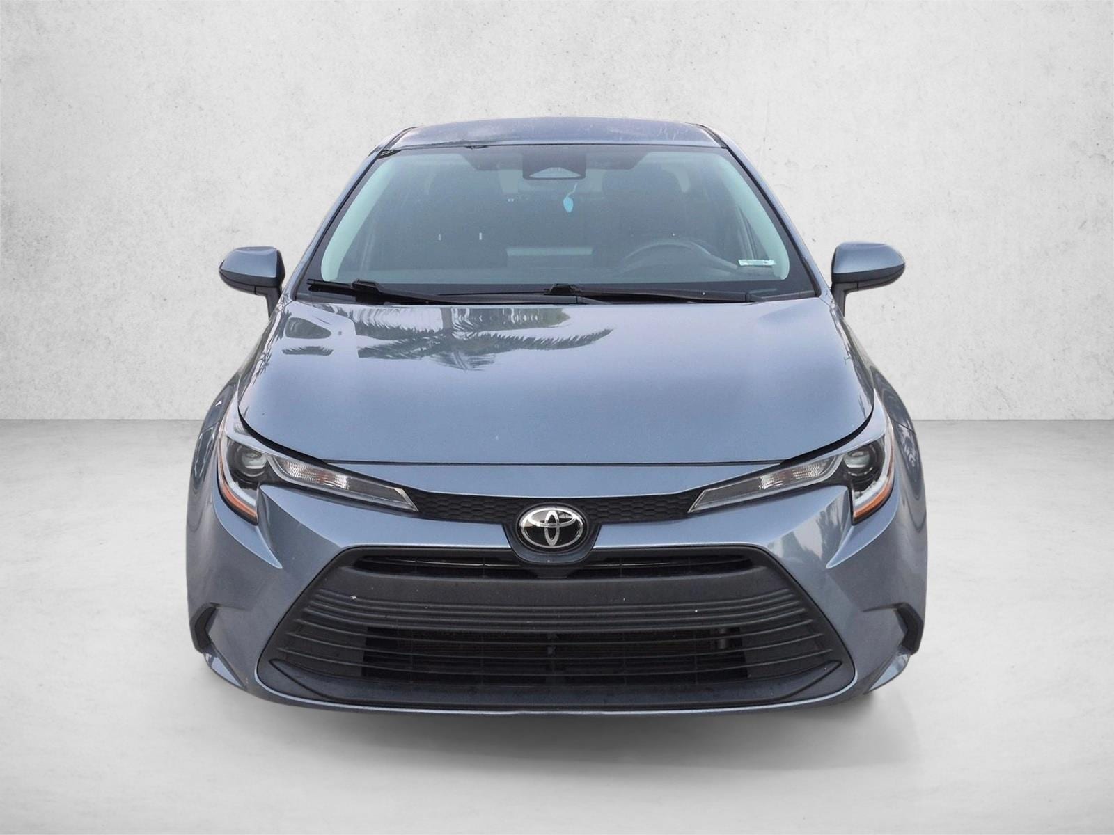 Used 2023 Toyota Corolla LE with VIN 5YFB4MDE0PP058880 for sale in Davie, FL