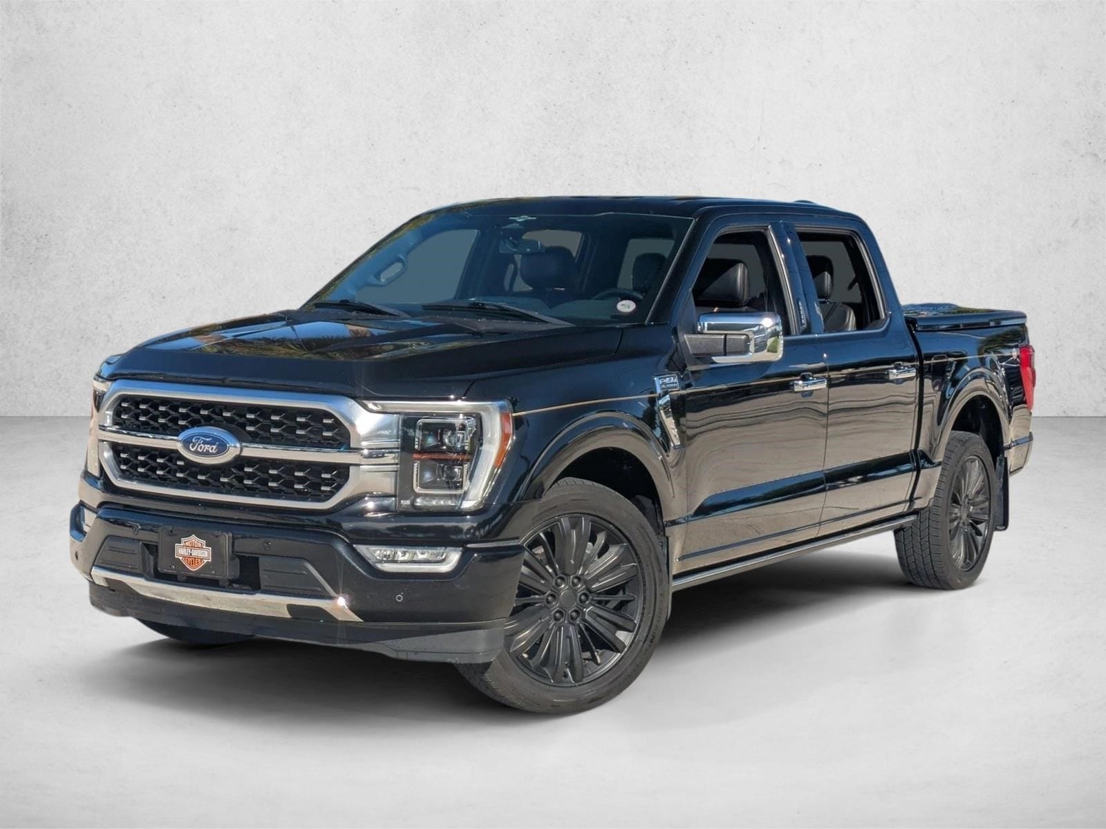 2023 Ford F-150 Platinum's photo
