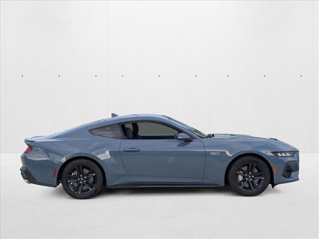 2024 Ford Mustang GT photo 4
