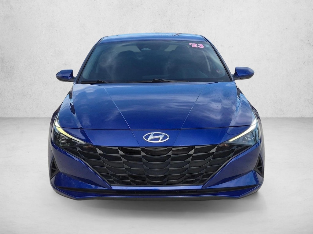 Used 2023 Hyundai Elantra HEV Blue Sedan