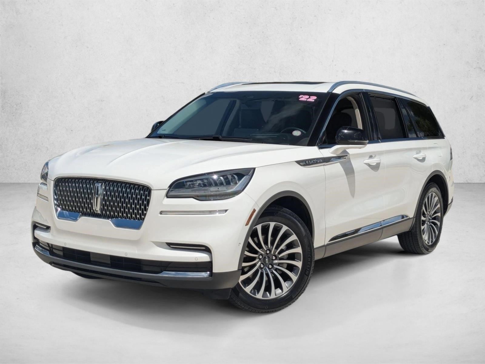 2022 Lincoln Aviator Reserve RWD's photo