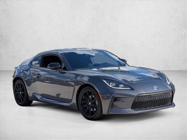 2023 Toyota GR86 Premium photo 3