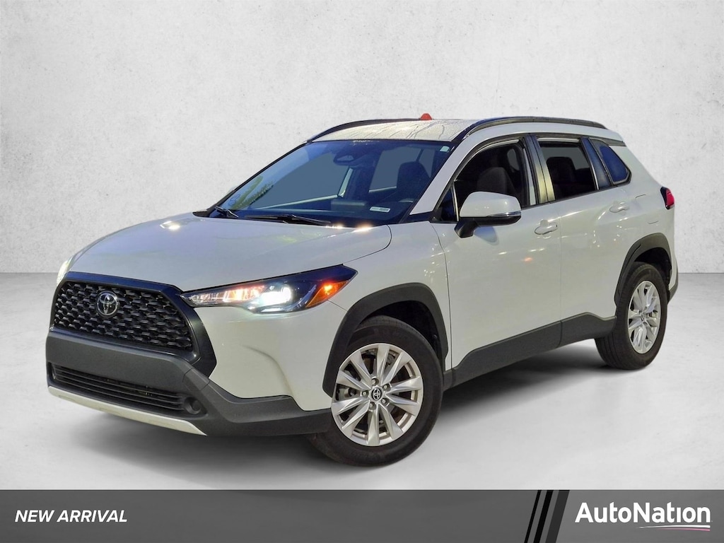 Used 2023 Toyota Corolla Cross LE SUV