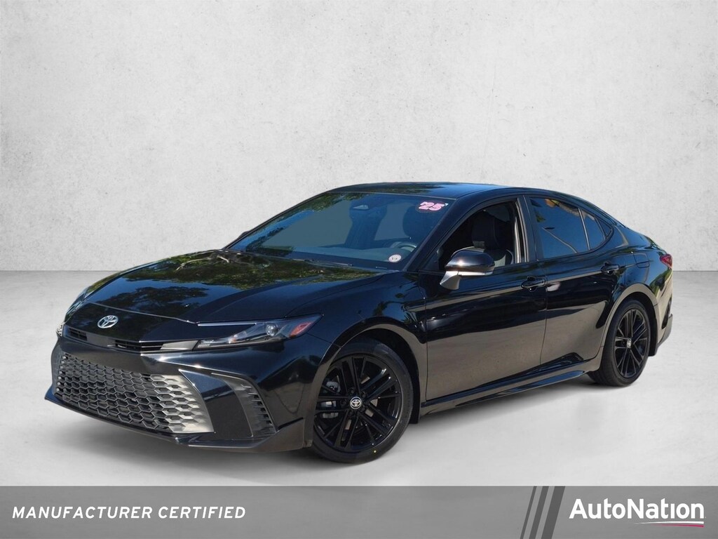 Certified 2025 Toyota Camry SE Sedan