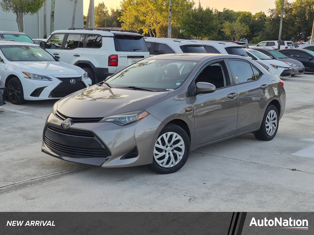 Used 2018 Toyota Corolla LE Sedan