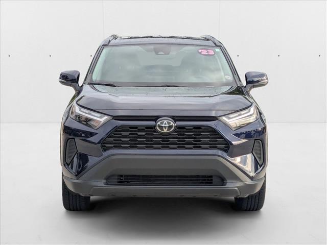 2023 Toyota RAV4 XLE photo 2