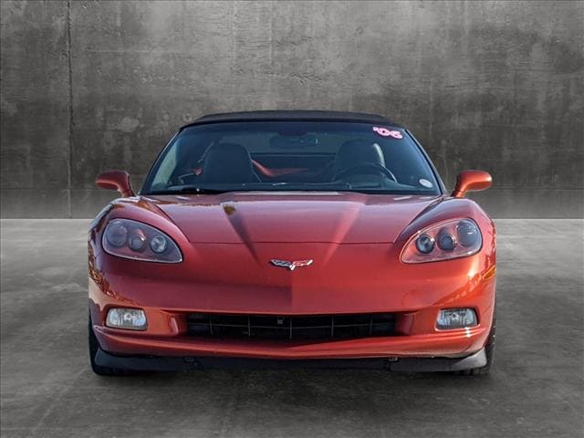 Used 2006 Chevrolet Corvette Base with VIN 1G1YY36U165107229 for sale in Davie, FL