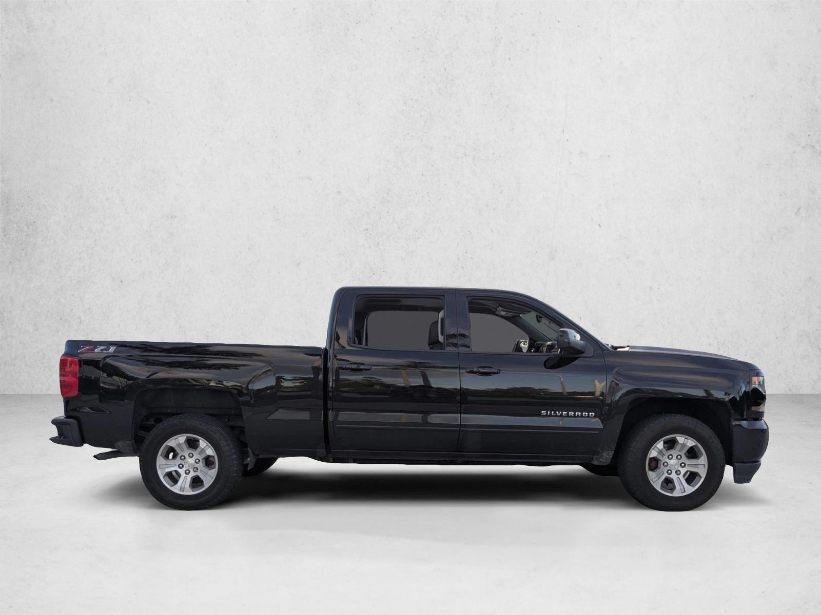 2018 Chevrolet Silverado 1500 LT Z71 photo 4