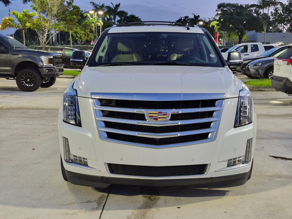 Used 2020 CADILLAC Escalade Luxury SUV