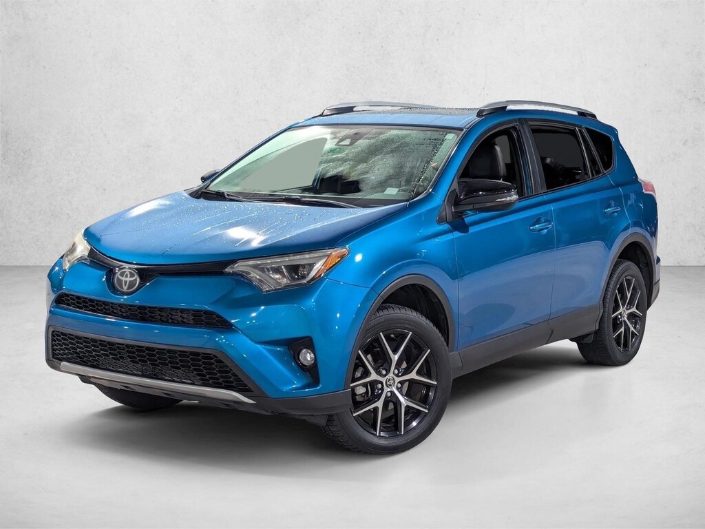 Used 2017 Toyota RAV4 SE SUV