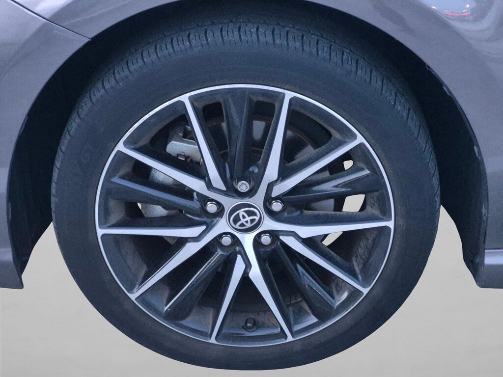 Used 2024 Toyota Camry SE Sedan