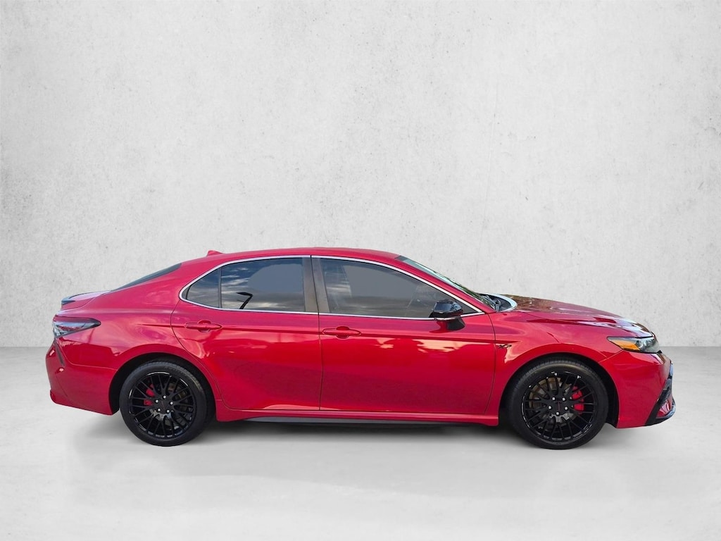 Used 2022 Toyota Camry SE Sedan