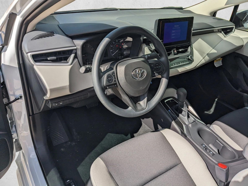 Used 2025 Toyota Corolla LE Sedan