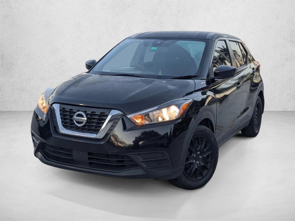 Used 2020 Nissan Kicks S SUV