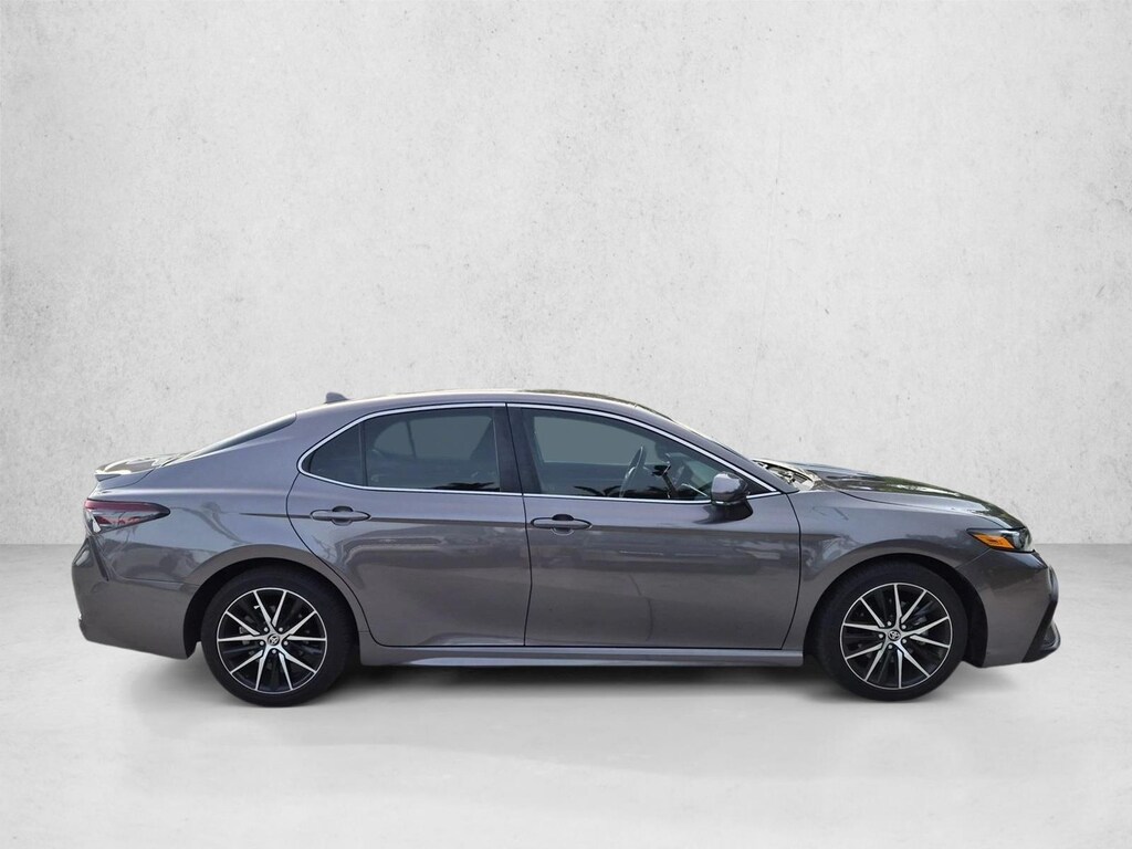 Used 2023 Toyota Camry SE Sedan