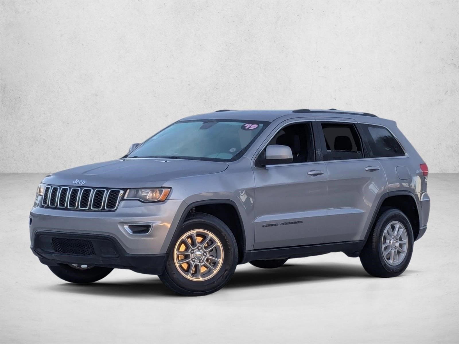 2019 Jeep Grand Cherokee Laredo E