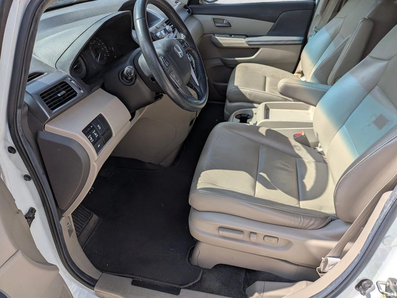 2012 Honda Odyssey EX-L photo 4