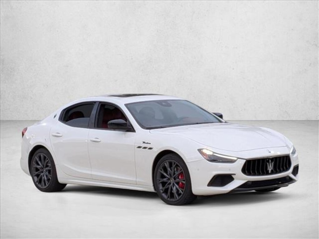 Used 2022 Maserati Ghibli Modena Sedan