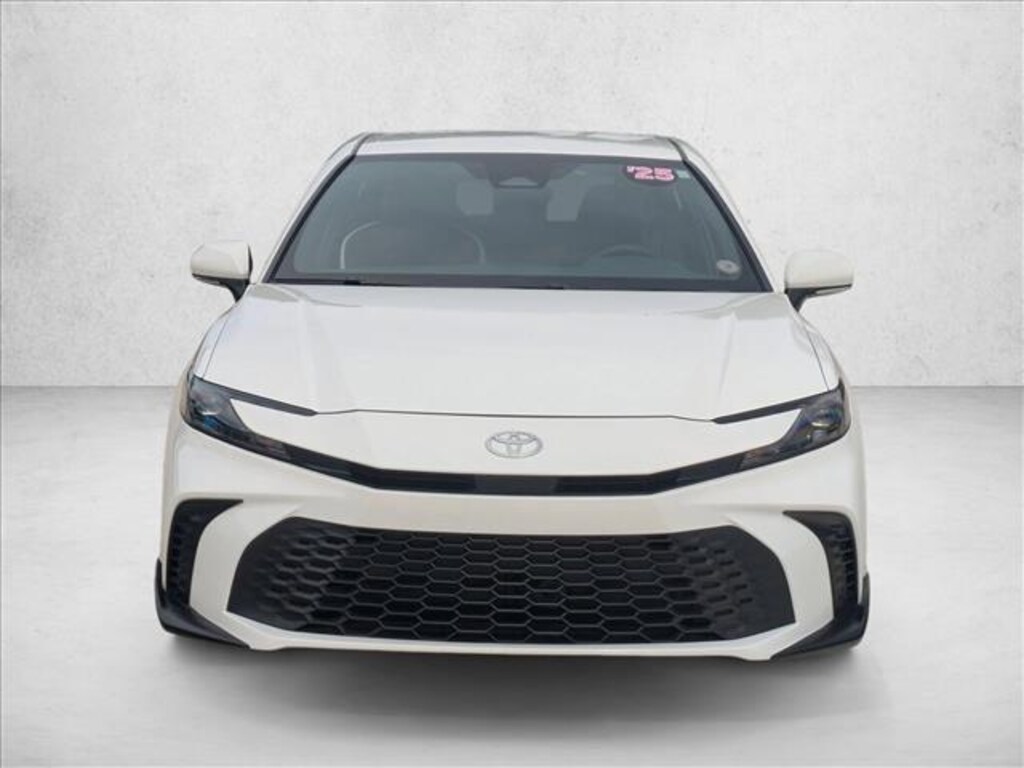 Certified 2025 Toyota Camry SE Sedan