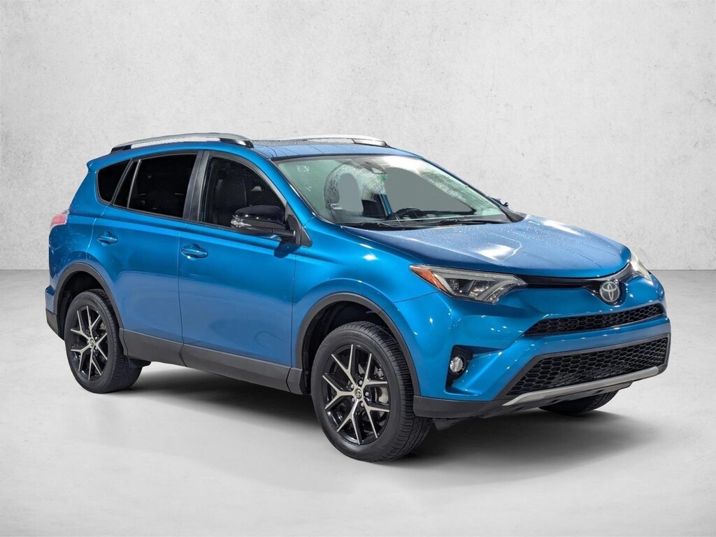 Used 2017 Toyota RAV4 SE SUV