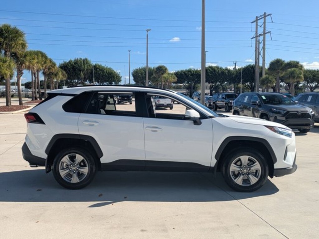 Used 2025 Toyota RAV4 XLE SUV