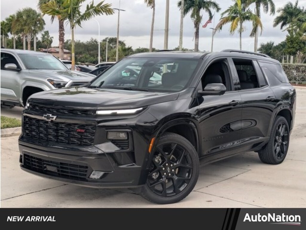 Used 2024 Chevrolet Traverse RS SUV