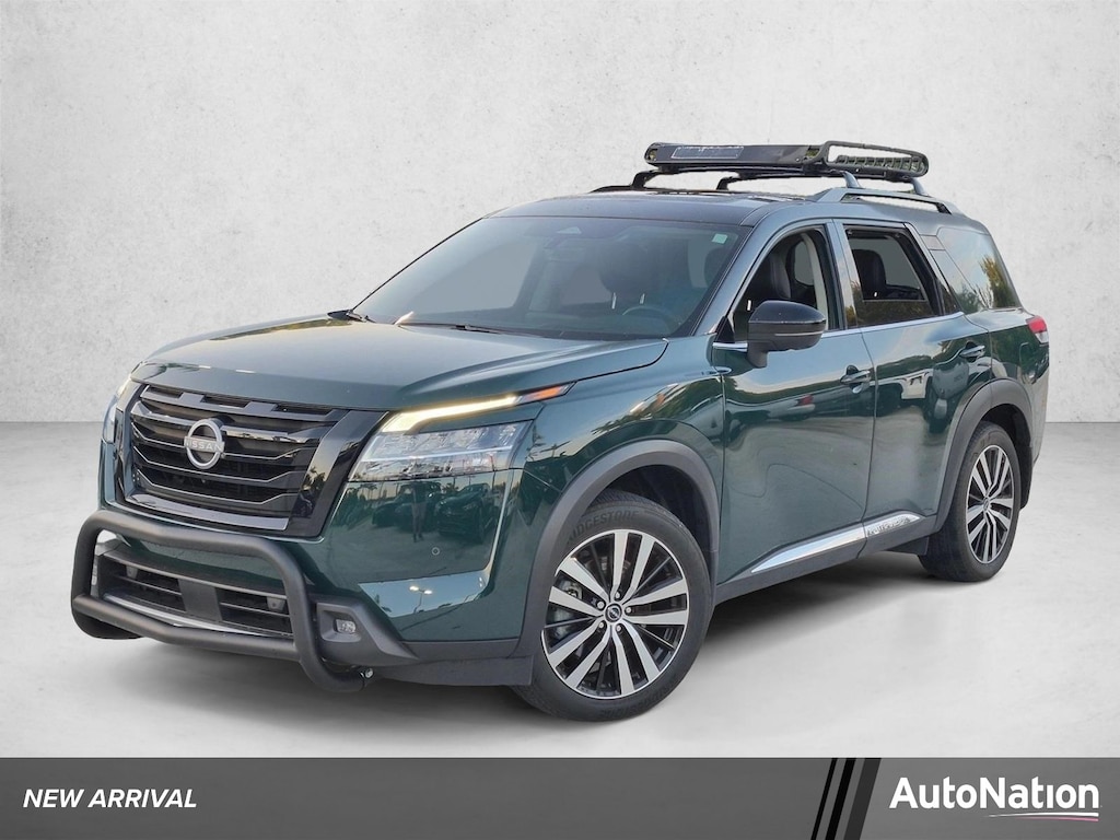 Used 2023 Nissan Pathfinder Platinum SUV