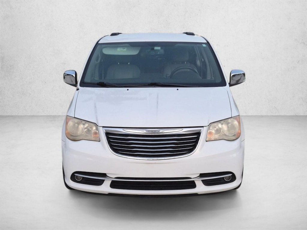 Used 2014 Chrysler Town & Country Touring-L Van