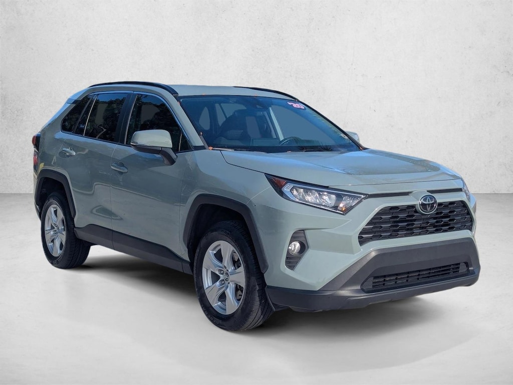 Used 2020 Toyota RAV4 XLE SUV