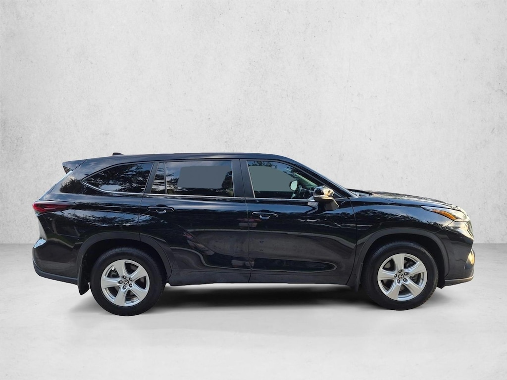 Certified 2024 Toyota Highlander LE SUV