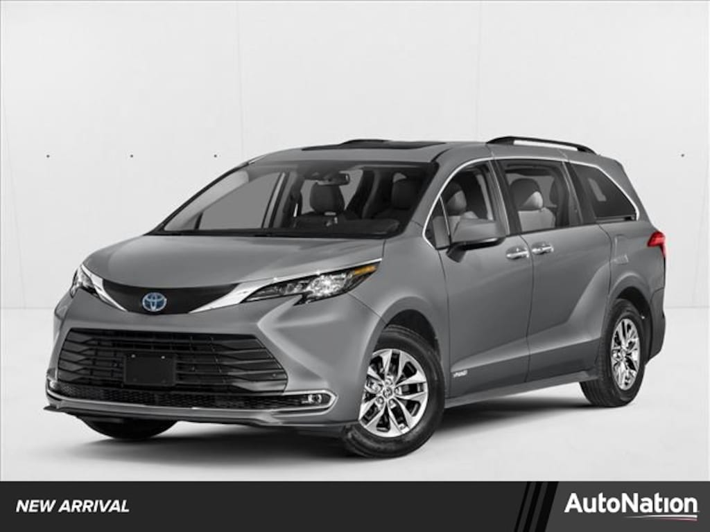 Used 2022 Toyota Sienna XLE Woodland Edition Van Passenger Van