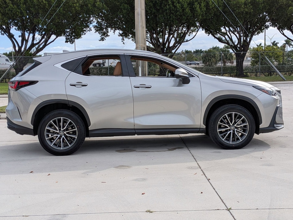 Used 2023 Lexus NX 250 SUV