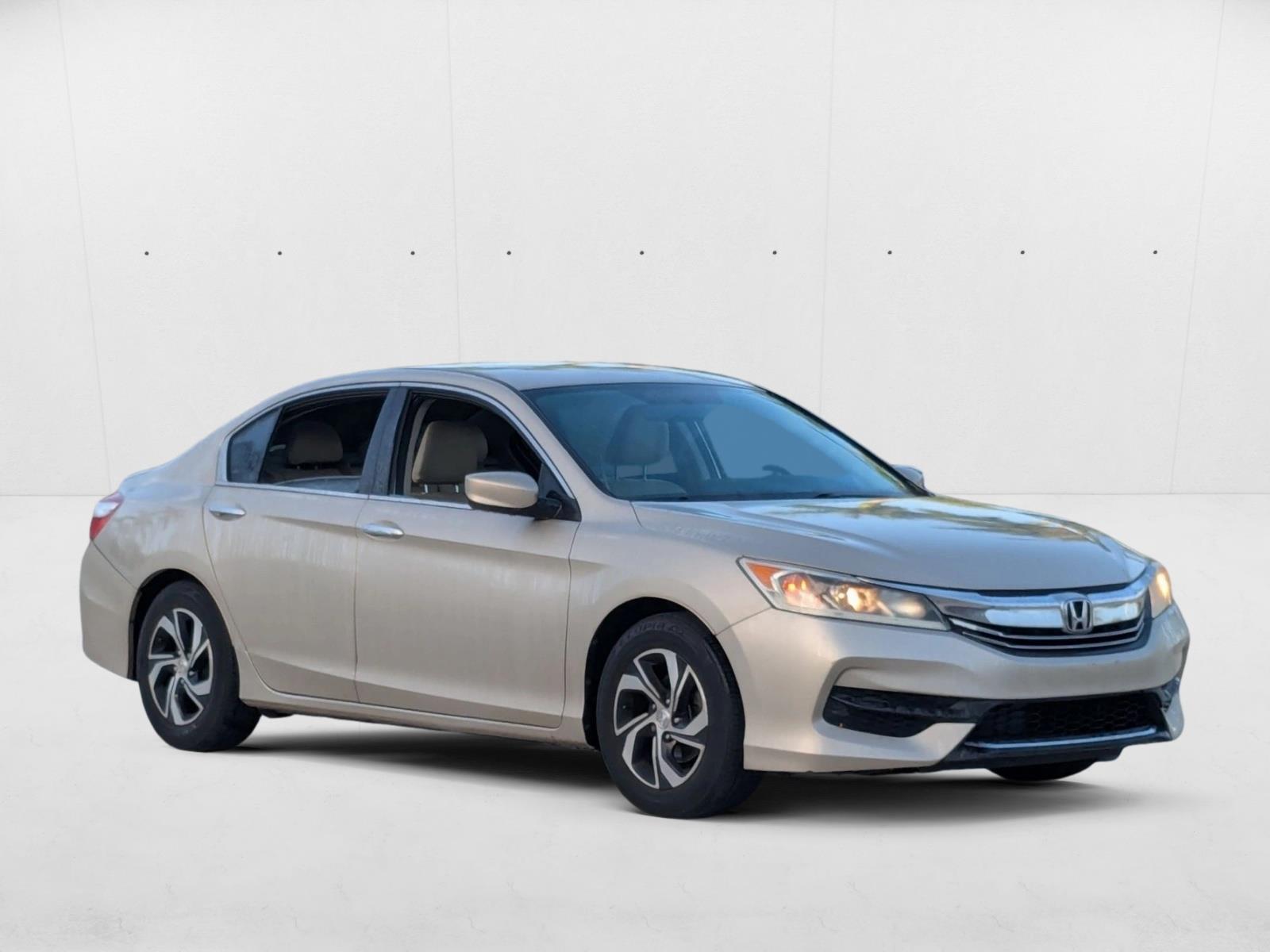 2016 Honda Accord LX photo 3