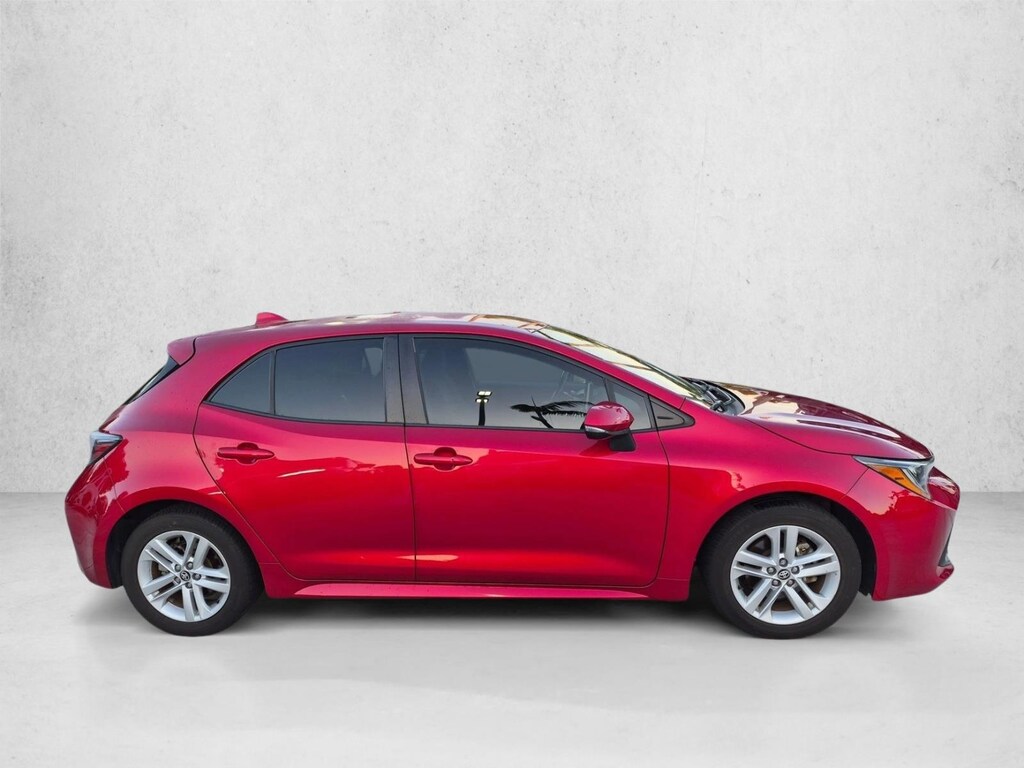 Used 2022 Toyota Corolla Hatchback SE Hatchback