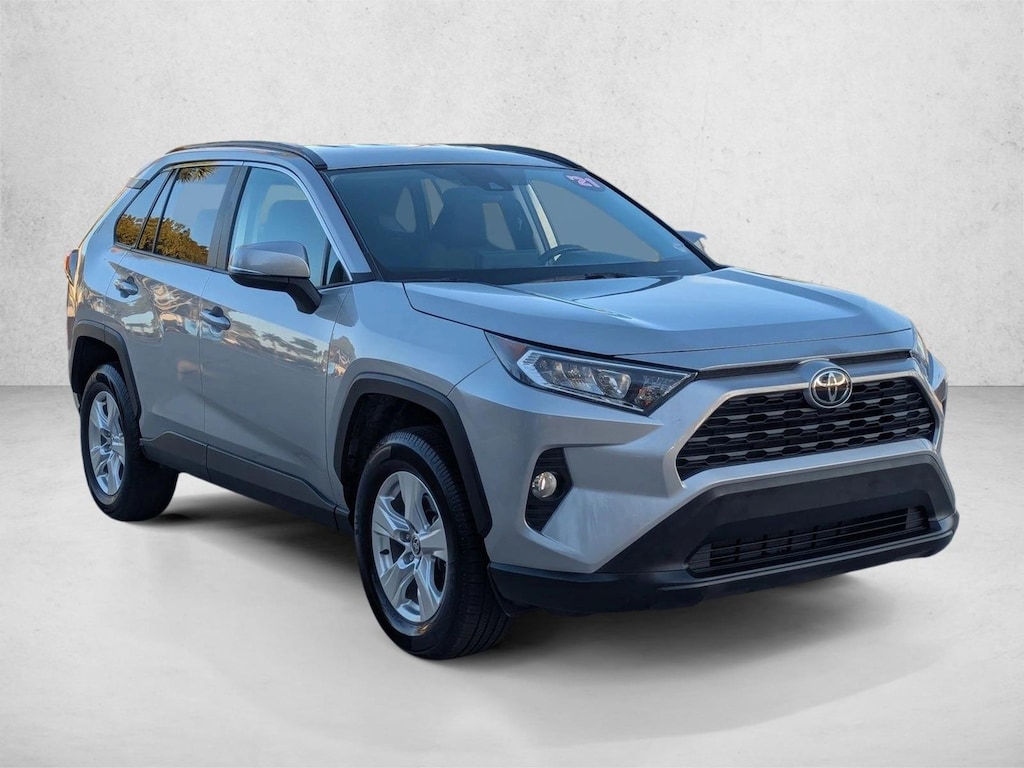 Used 2021 Toyota RAV4 XLE SUV