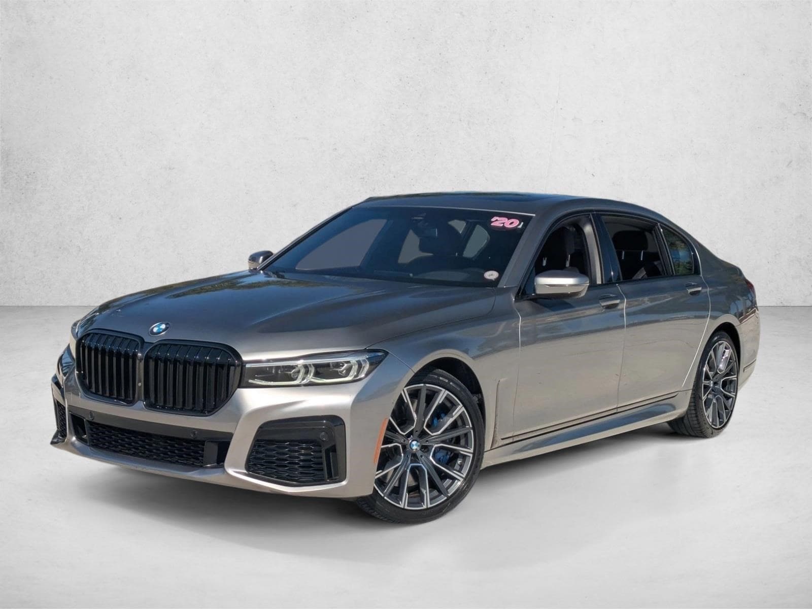 2020 BMW 7 Series 740i's photo
