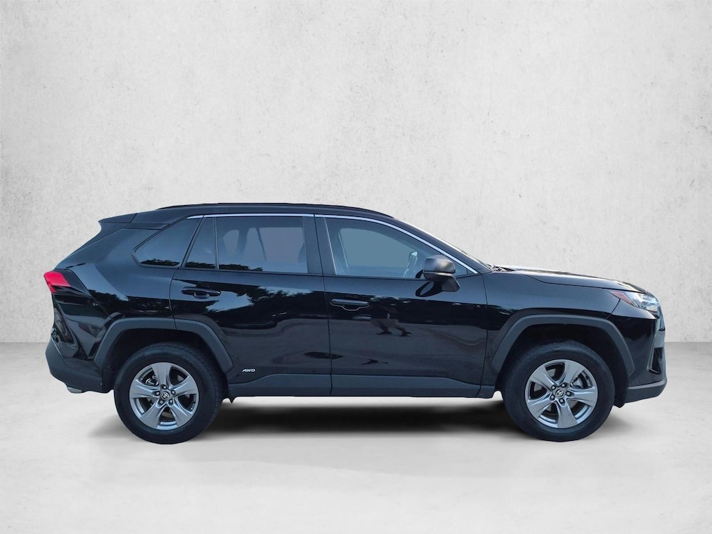 Used 2025 Toyota RAV4 Hybrid LE SUV