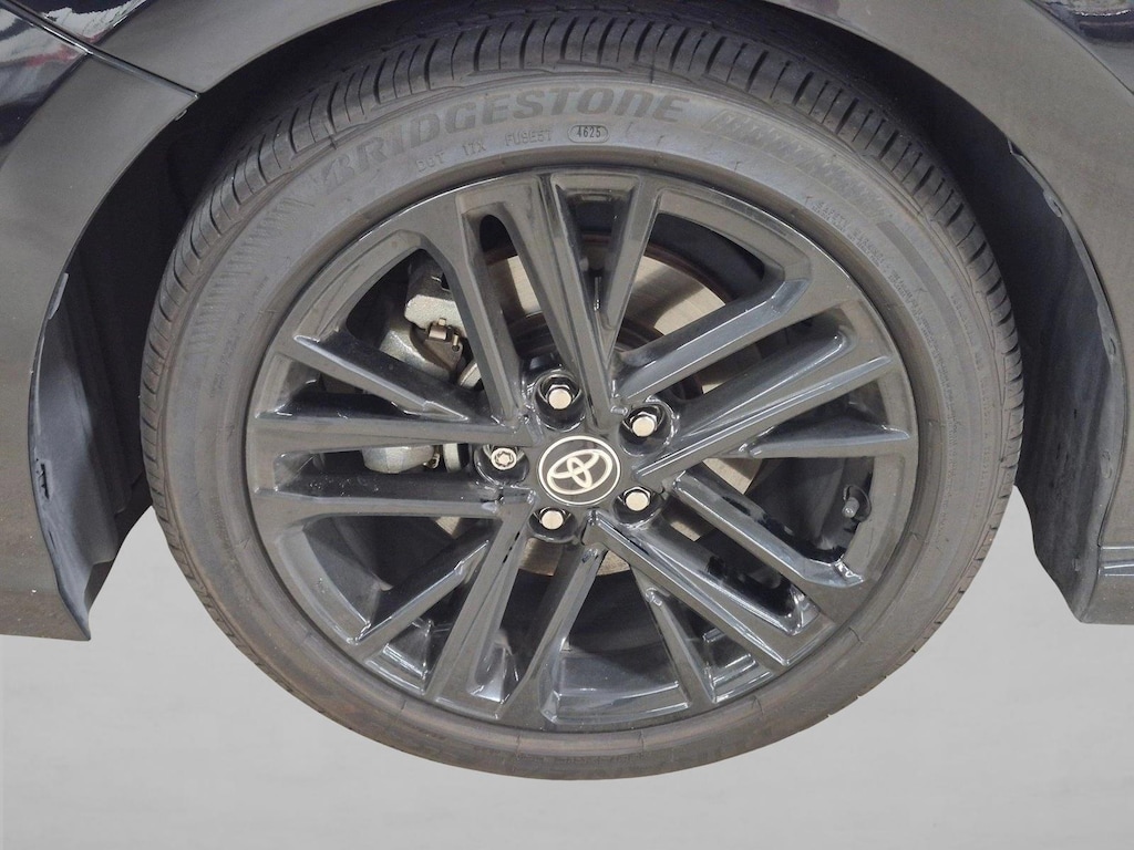 Used 2024 Toyota Camry SE Sedan