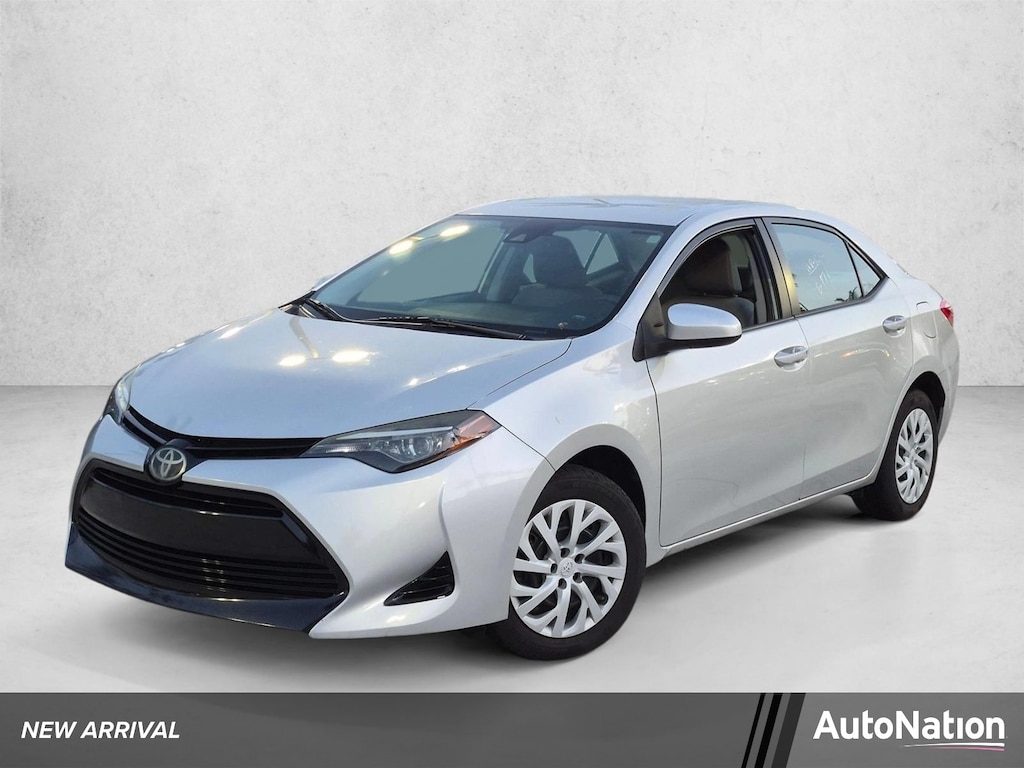 Used 2018 Toyota Corolla LE Sedan